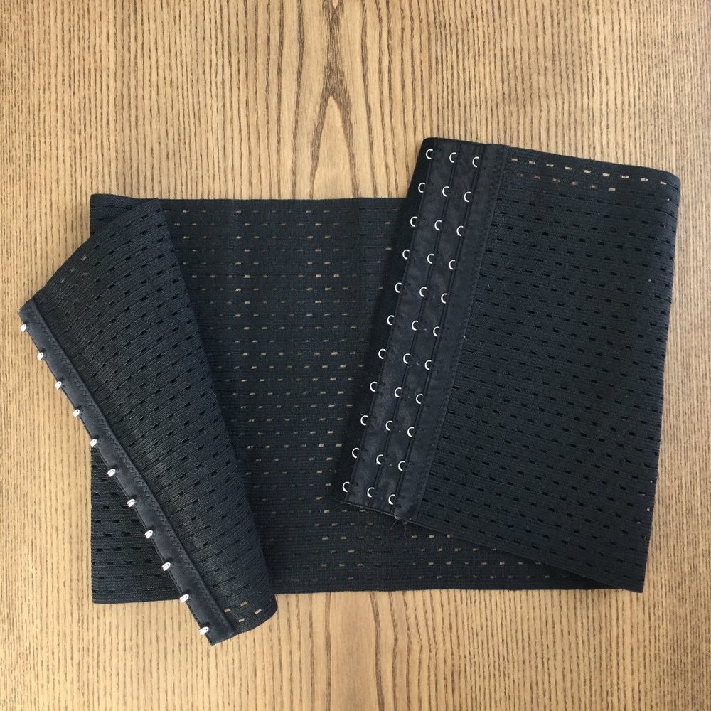 Breathable Mesh Women's Waist Trainer - Size XL (Black)
